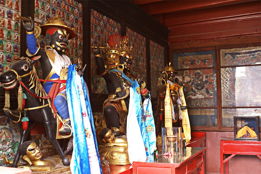 The Vedic Roots of China and Japan