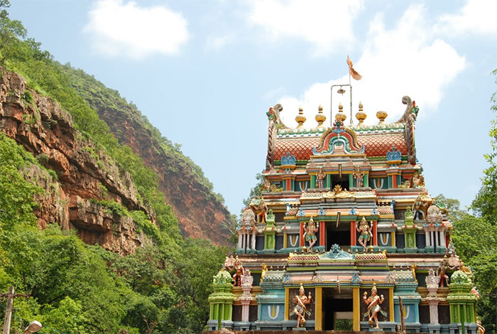14 imágenes de Ahobilam, lugar santo del Señor Narasimha