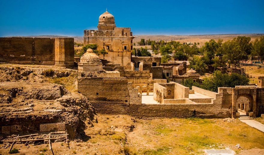 Top 5 Shiva Temples Outside India