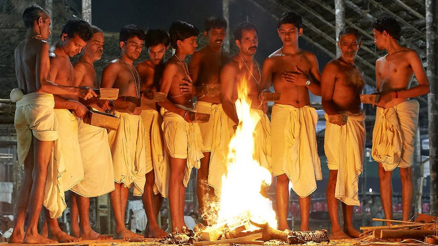 Los científicos dicen antiguo ritual del fuego tiene un impacto positivo sobre el Medio Ambiente