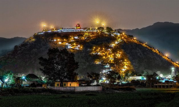 The Six Abodes of Lord Muruga (Aru Padai Veedugal)