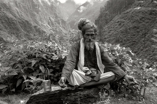 Unmani Mudra: Meditation on the Empty Space