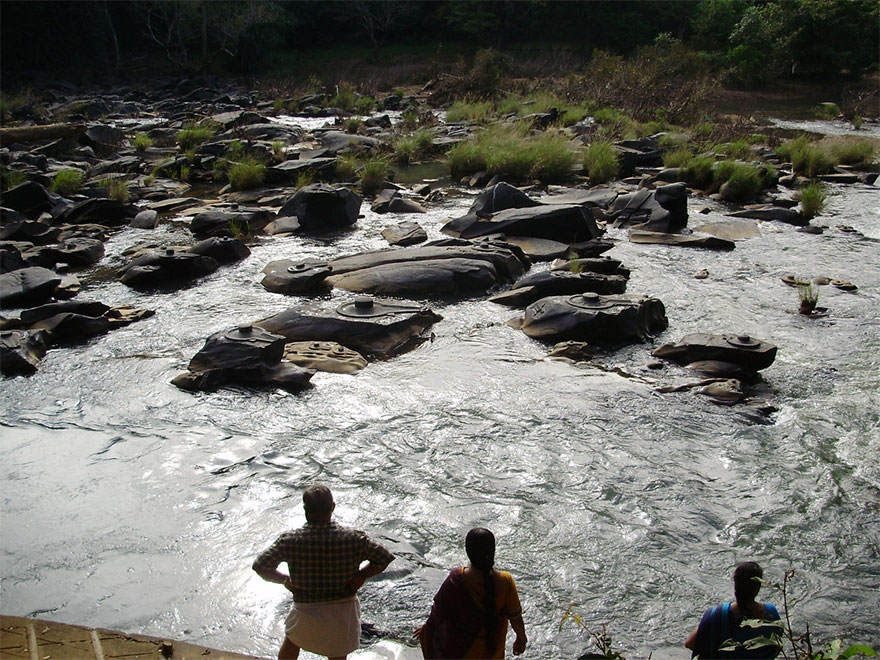 sahasra-linga-04