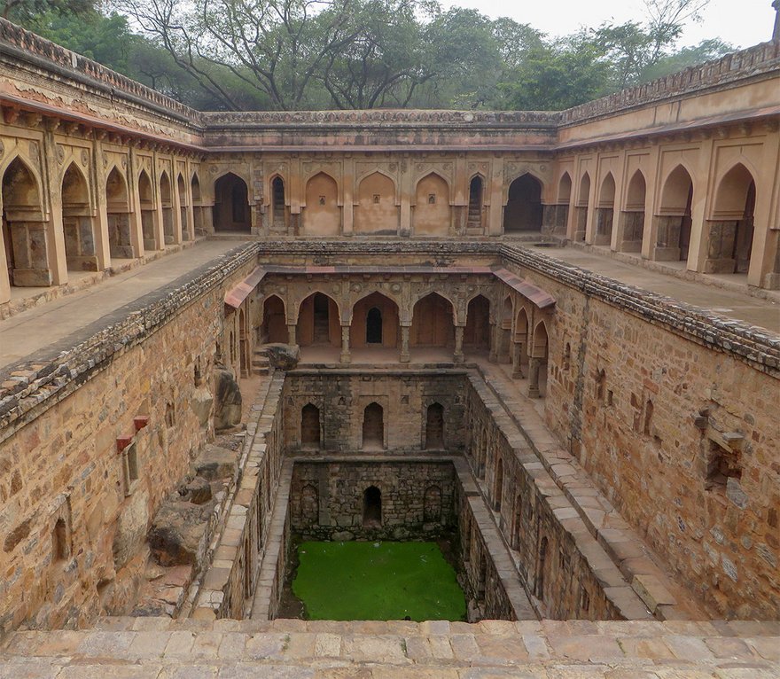 stepwell-11