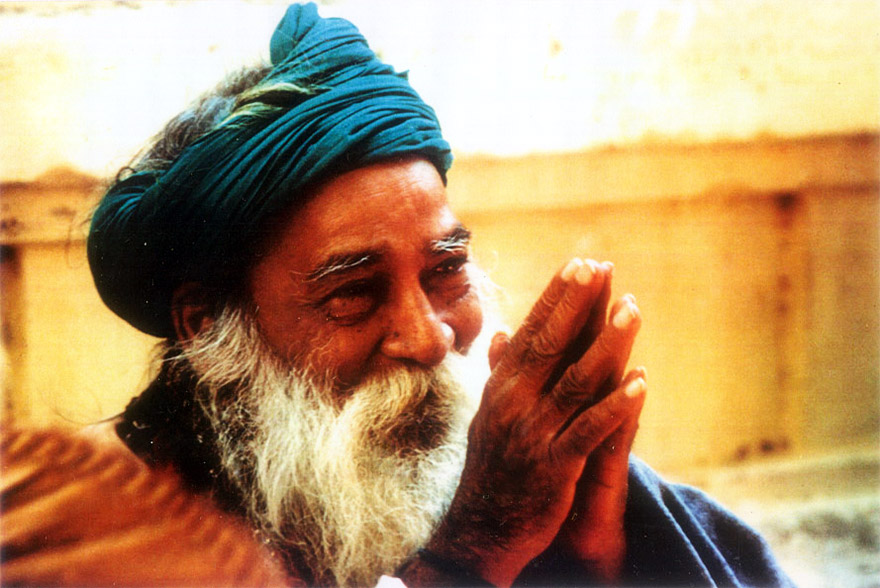 The Joyous Presence of Yogi Ramsuratkumar